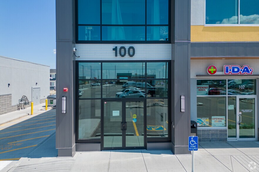 More Photos Of 100 Cityscape Sq NE, Calgary Storefront For Lease