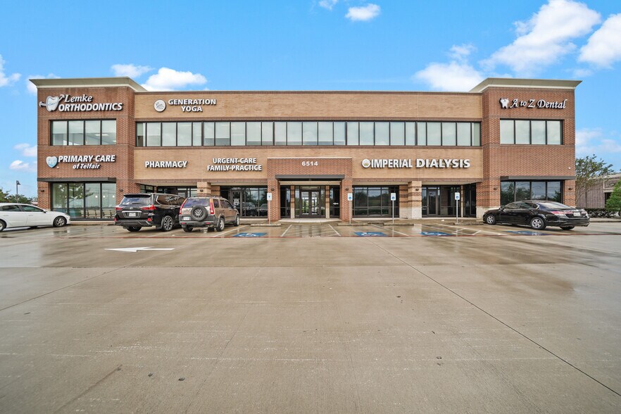 More Photos Of 6514 Highway 90A, Sugar Land Medical For Sale