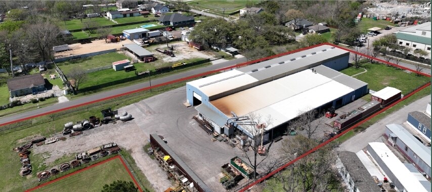 More Photos Of 2100 Skinner Rd, Houston Warehouse For Lease