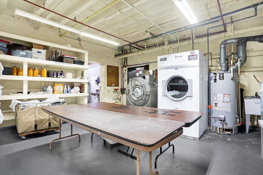 More Photos Of 35 S Main St, Batesville Warehouse For Sale