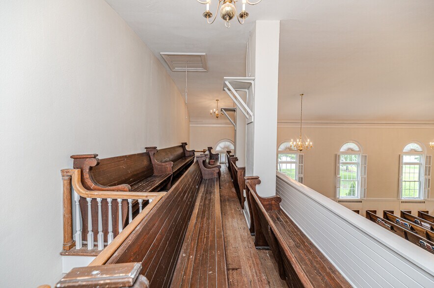 More Photos Of 211 Main st, Broadway Religious Facility For Sale