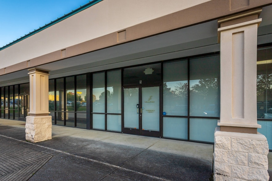 More Photos Of 7610 Hamilton Park Dr, Chattanooga Office For Sale