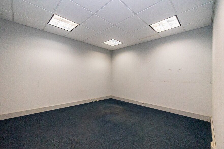 More Photos Of 199 Paradise Valley Rd, Athens Warehouse For Sale