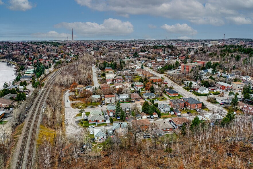More Photos Of 372 Marshall Ln, Sudbury Apartments For Sale