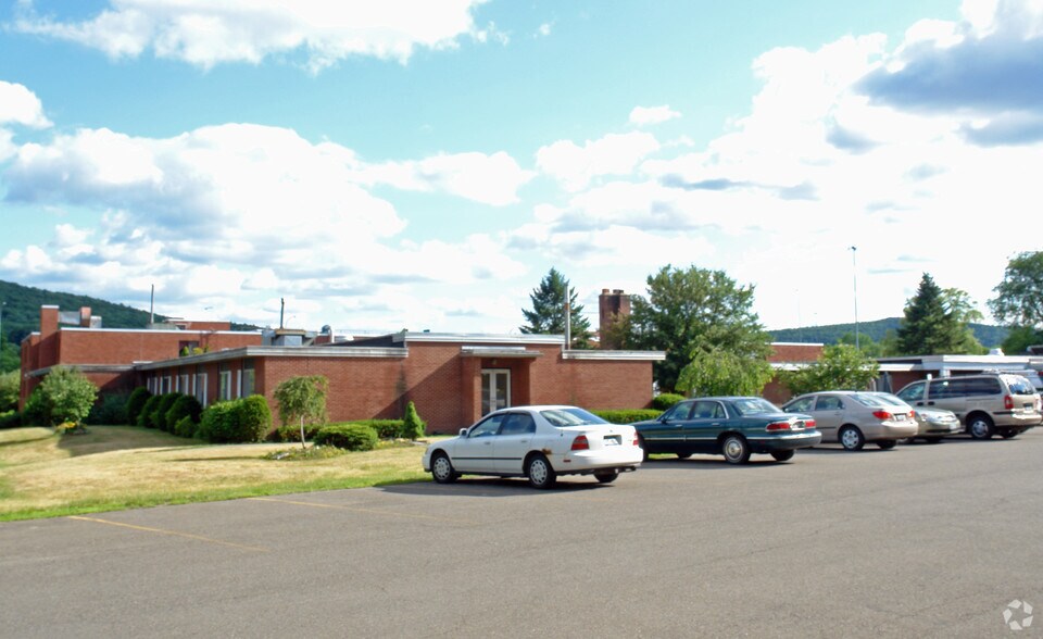 More Photos Of 860 Vestal Rd, Vestal Township Skilled Nursing Facility For Sale