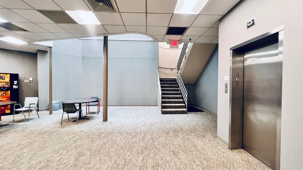 More Photos Of 561 Cranbury Rd, East Brunswick Medical For Sale