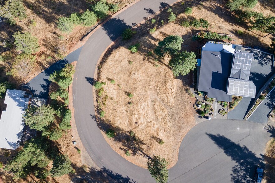 More Photos Of 371 Ponderosa Place, Mosier Land For Sale