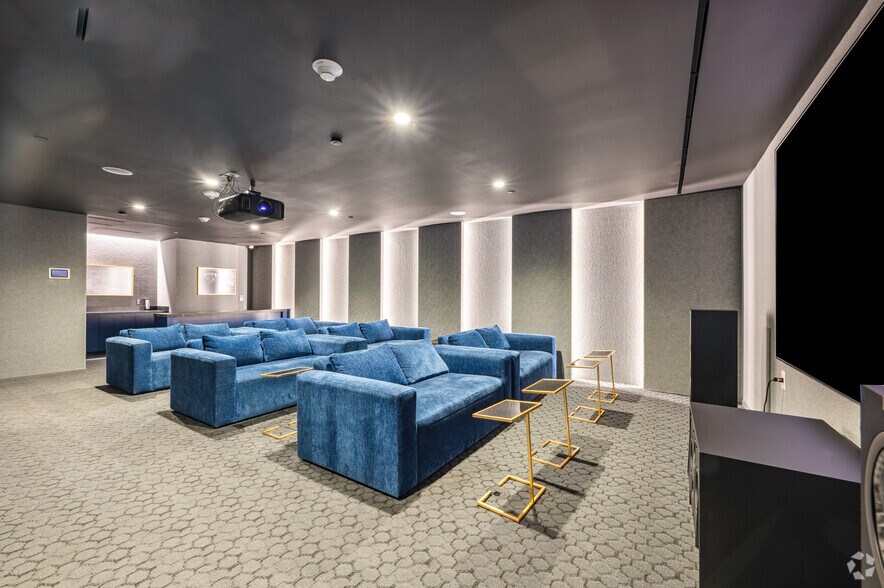 More Photos Of 801 S Hope St, Los Angeles Apartments For Lease