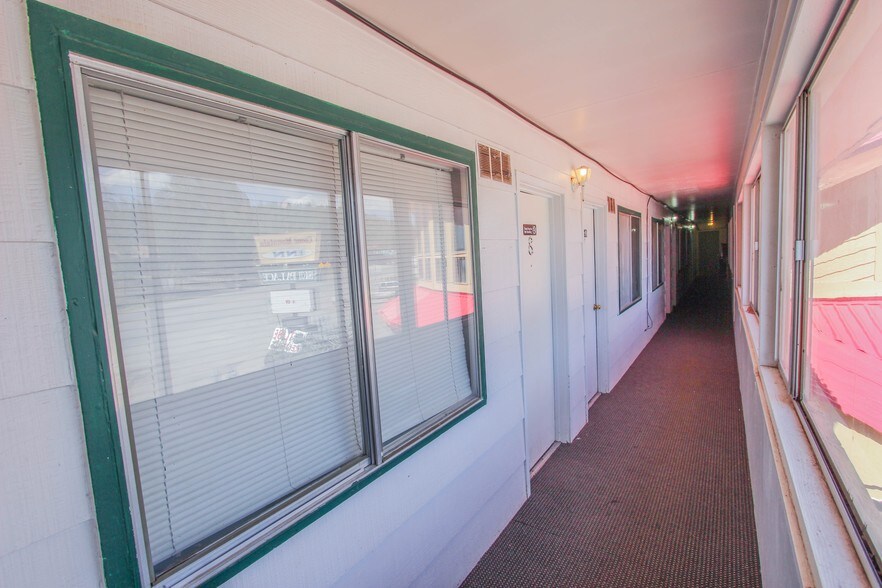 More Photos Of 90 James Canyon Hwy, Cloudcroft Hotel For Sale