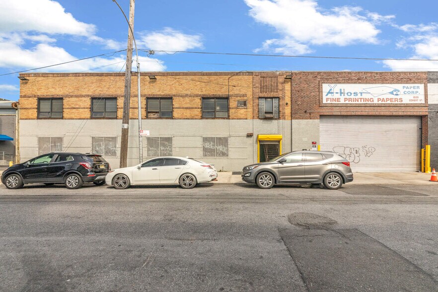 More Photos Of 1539 Covert St, Ridgewood Warehouse For Lease