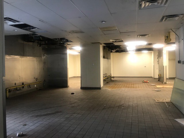 More Photos Of 600 N Dearborn, Chicago Apartments For Lease