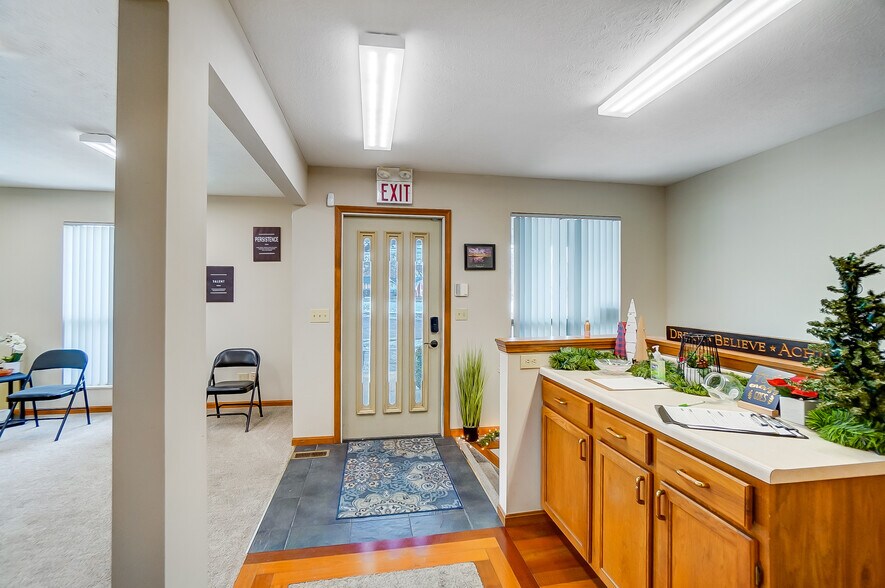 More Photos Of 9672-9694 Cincinnati Columbus Rd, West Chester Office Residential For Sale