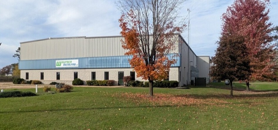 More Photos Of 195 Wendt Dr, Waupaca Industrial For Sale