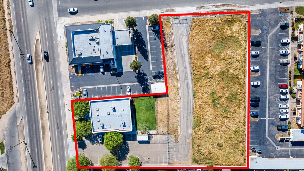 More Photos Of 5781 E Kings Canyon Rd, Fresno Medical For Sale