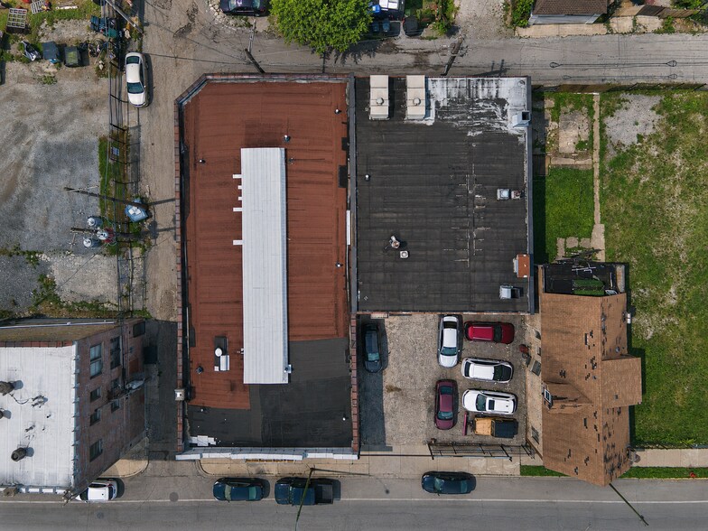 More Photos Of 6915 S Ashland Ave, Chicago General Retail For Sale