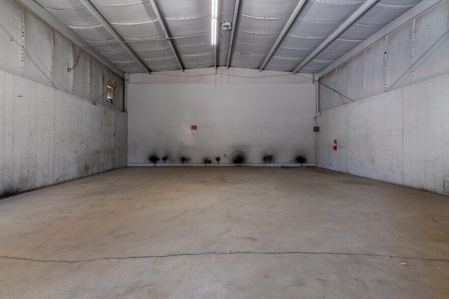 More Photos Of 68686 Summit Dr, Cathedral City Service For Sale