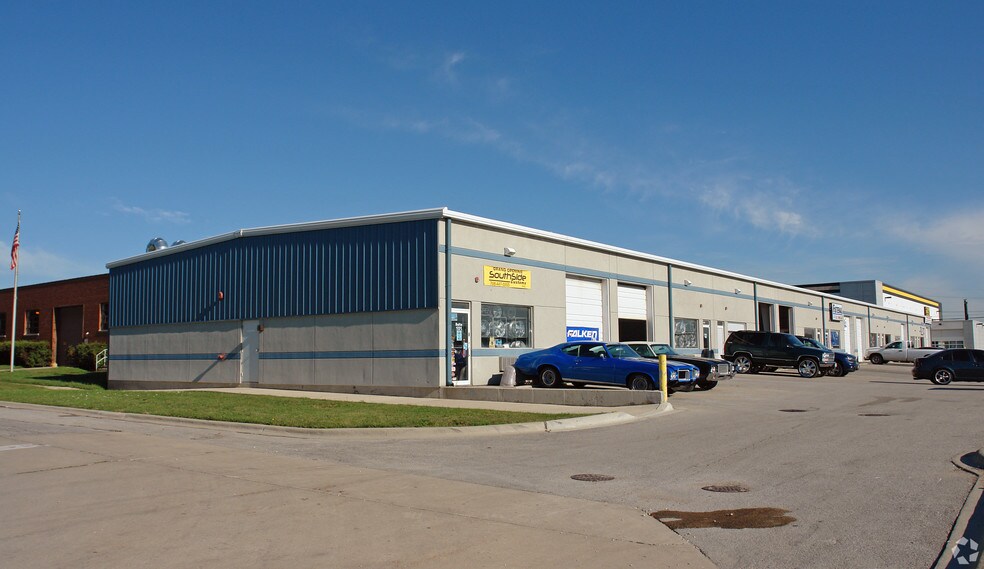 More Photos Of 4320 1st Ave, Lyons Light Distribution For Lease