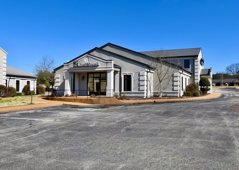 More Photos Of 79 Stonebridge Blvd, Jackson Office For Lease