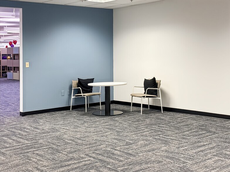 More Photos Of 5935 Rivers Ave, North Charleston Coworking Space