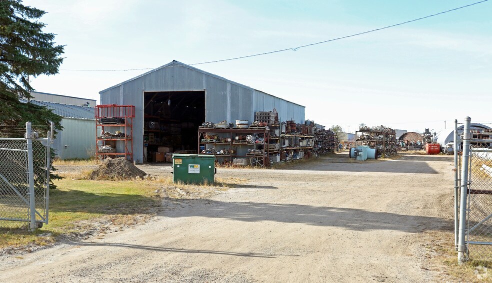 More Photos Of 2104 6th St, Nisku Manufacturing For Sale