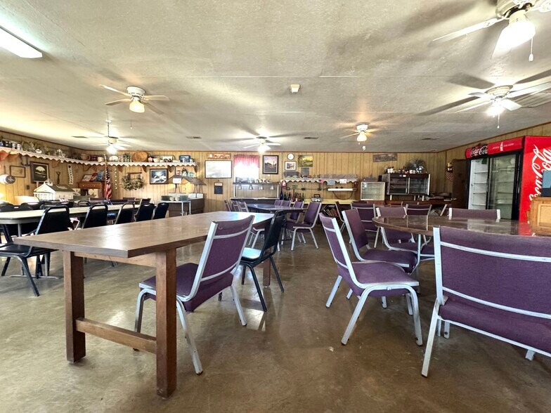 More Photos Of 11489 E Clarksville Rd, Marshall Restaurant For Sale