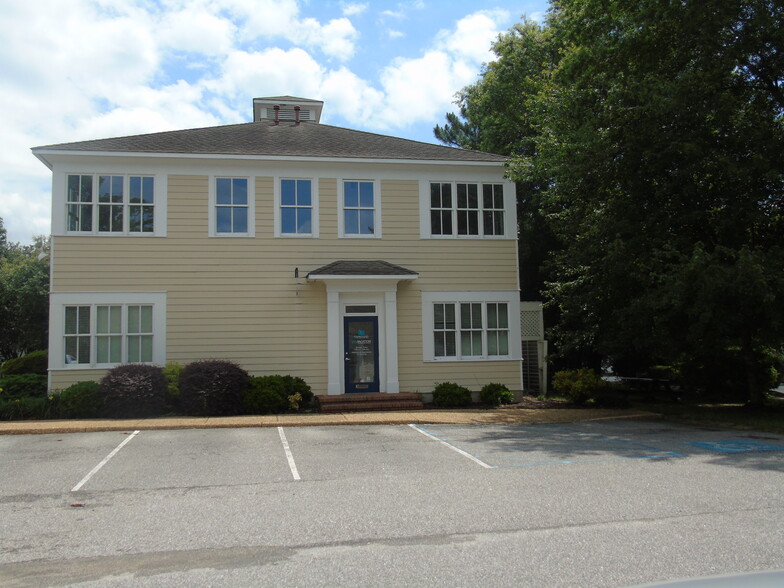 Primary Photo Of 3200-3202 Ironbound Rd, Williamsburg Office For Lease