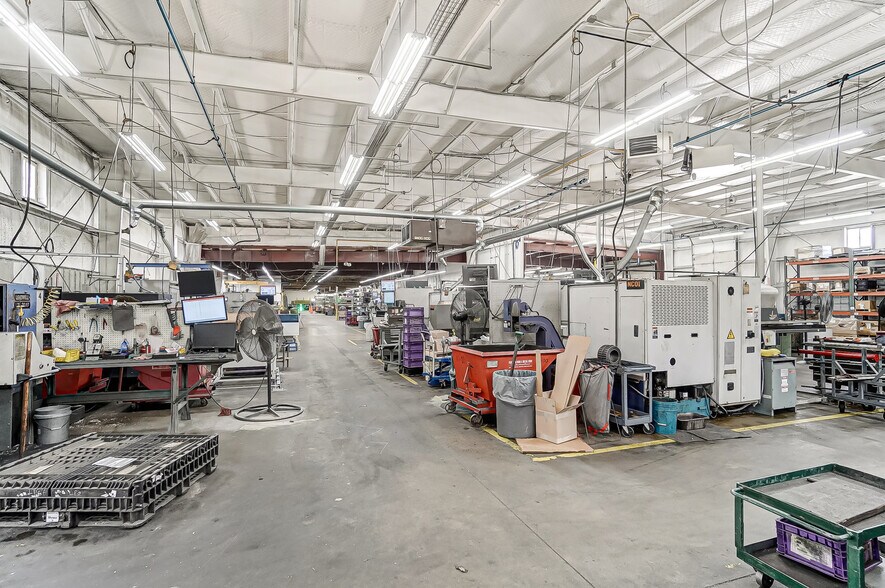 More Photos Of 5589 W National Rd, Springfield Warehouse For Sale