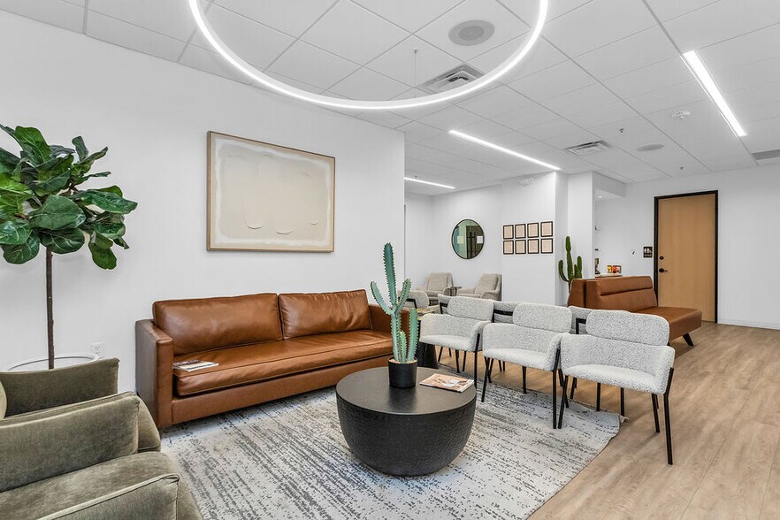 More Photos Of 5060 Tennyson Pky, Plano Medical For Sale