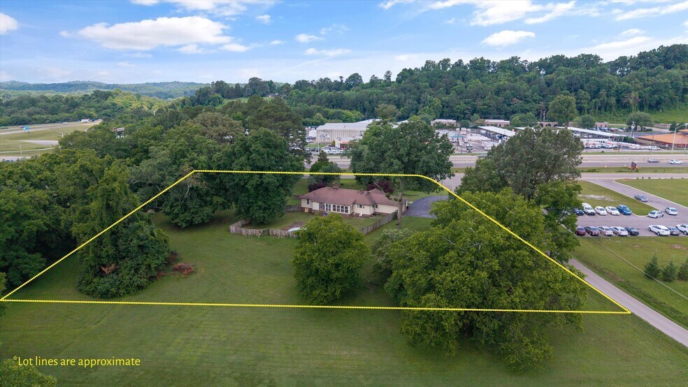 More Photos Of 945 Crescent, Louisville Land For Sale