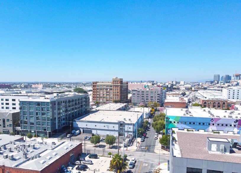 More Photos Of 667 Santa Fe Ave, Los Angeles Manufacturing For Sale