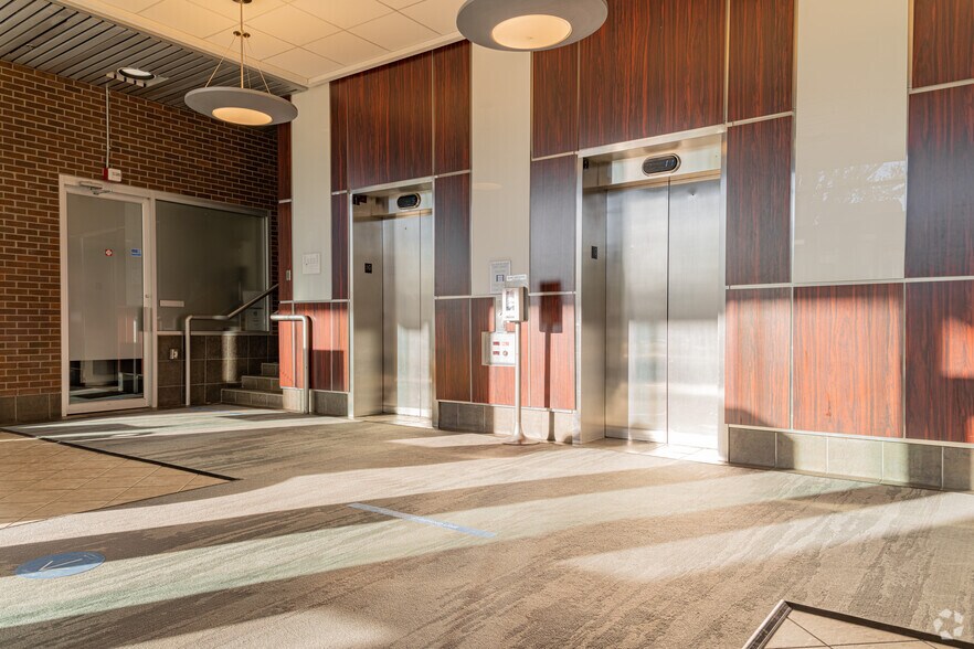 More Photos Of 340 12th Ave SW, Calgary Office For Lease