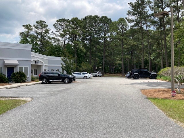 More Photos Of 119 Springhall Dr, Goose Creek Medical For Sale