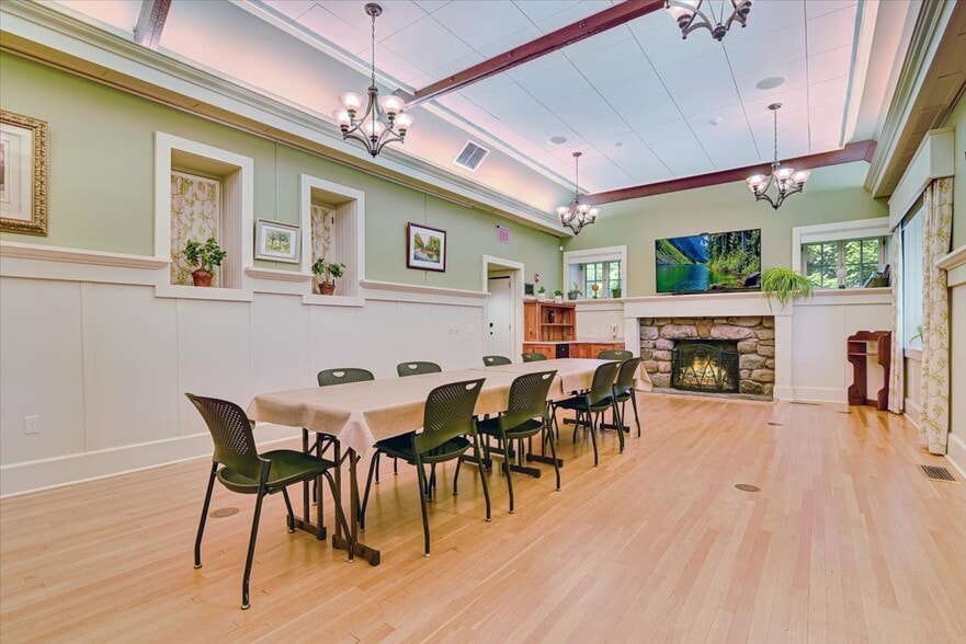 More Photos Of 6683 PA-191, Cresco Flex For Sale