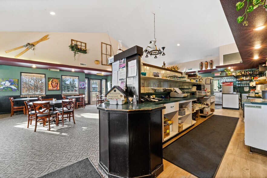 More Photos Of 1916 10th Av, Spruce View Restaurant For Sale