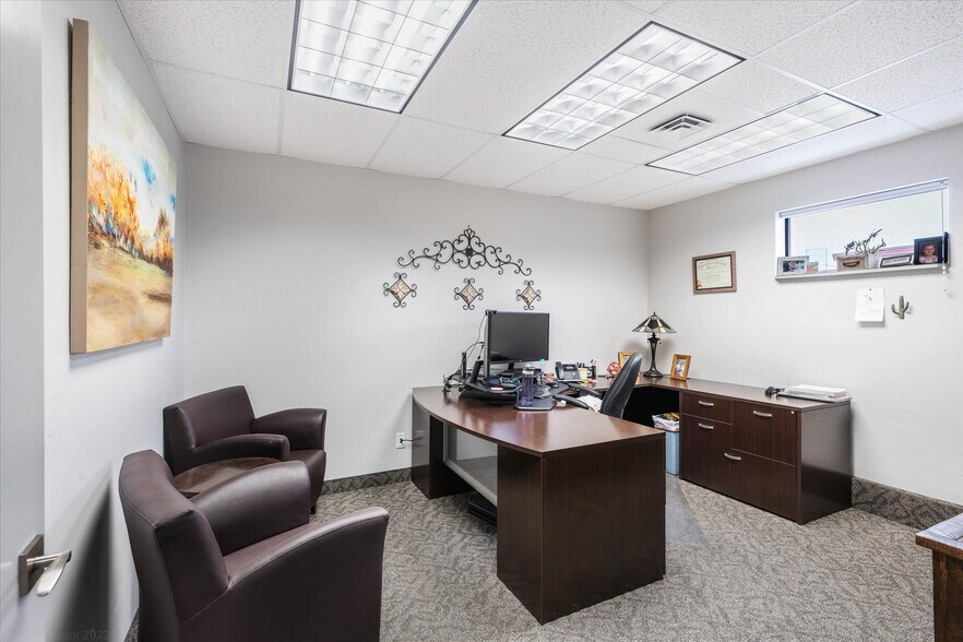 More Photos Of 702 E Idaho St, Kalispell Office For Sale