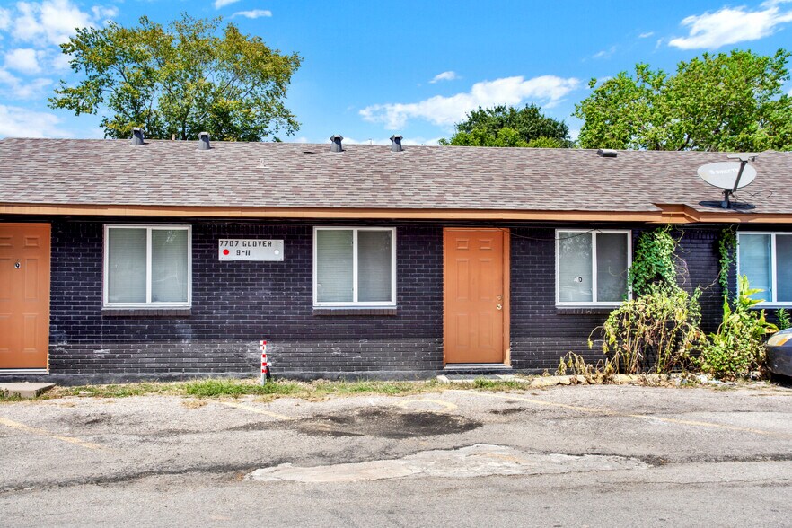 More Photos Of 7707 Glover St, Houston Apartments For Sale