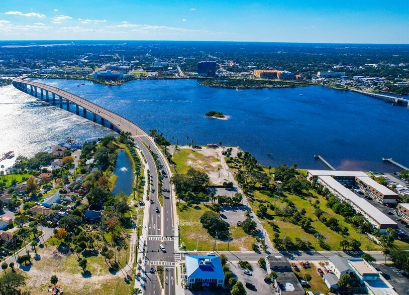 More Photos Of 167 E International Speedway Blvd, Daytona Beach Land For Sale