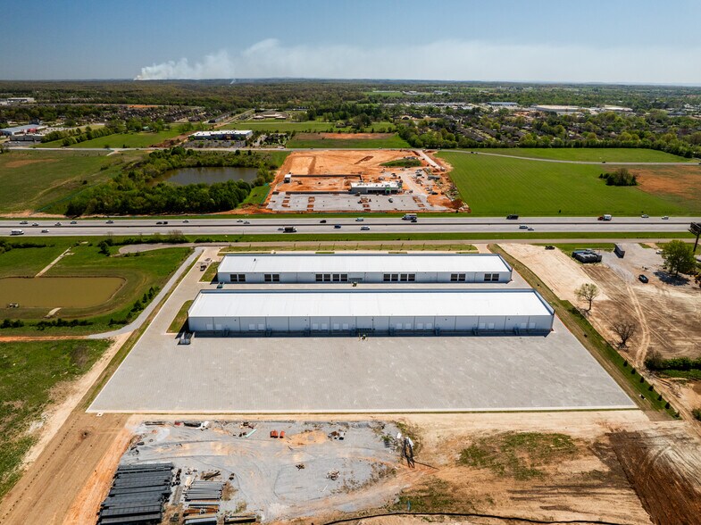 More Photos Of 6361 S Oldridge Pl, Rogers Unknown For Lease