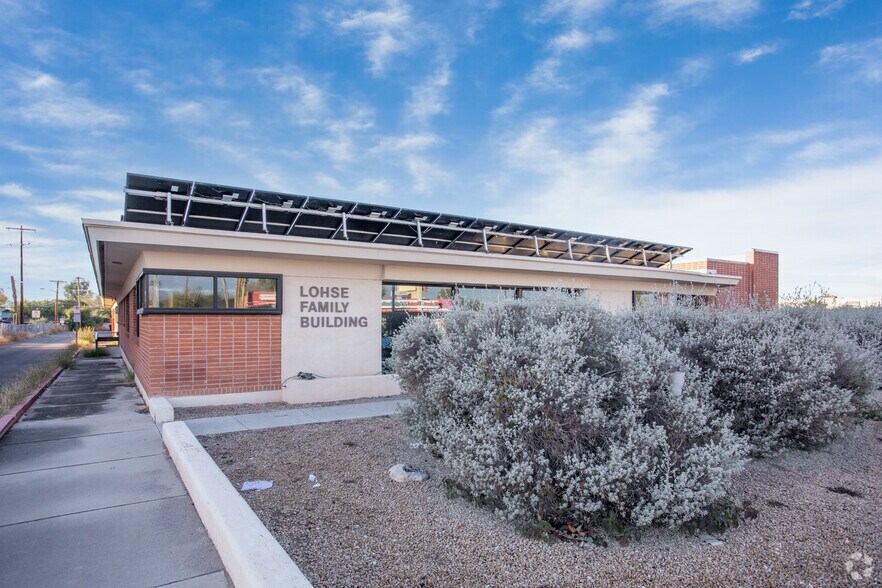 More Photos Of 2916 E Broadway Blvd, Tucson Office For Lease