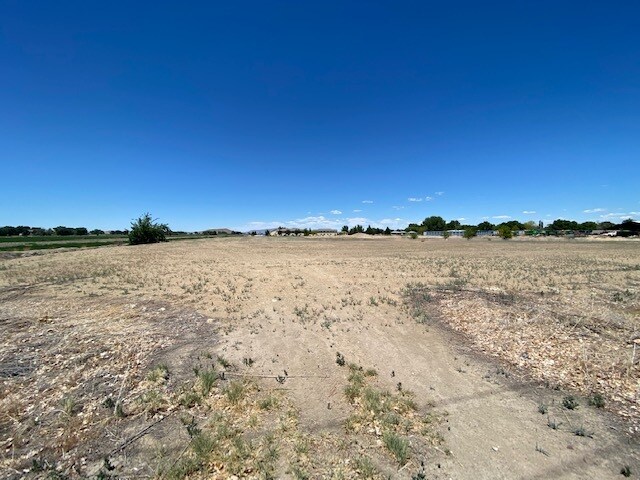 More Photos Of 0 Bridge St, Yerington Land For Sale