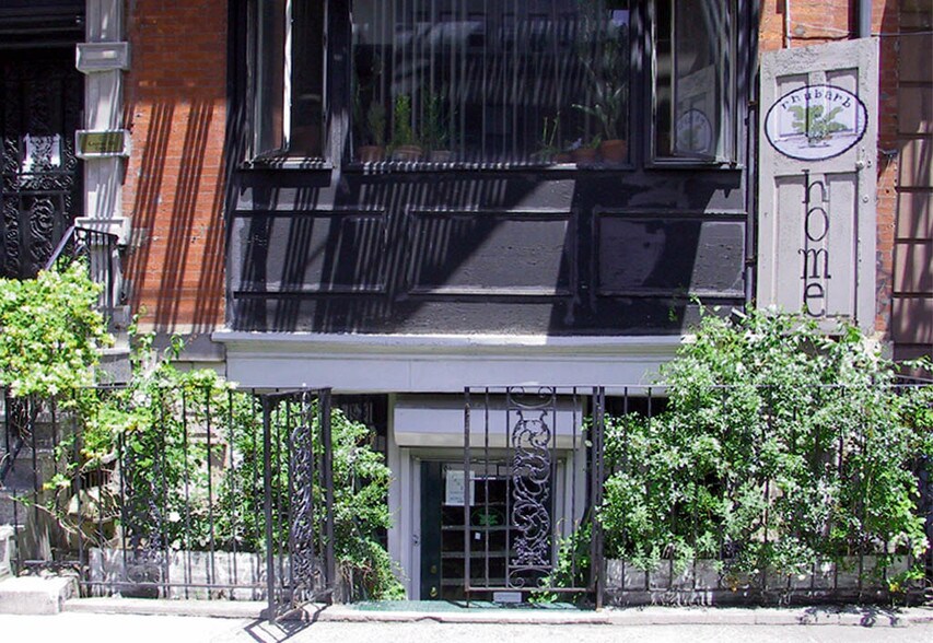 More Photos Of 26 Bond St, New York Apartments For Lease