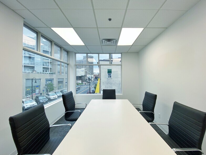 More Photos Of 299 Glenwood Ave, Bloomfield Coworking Space