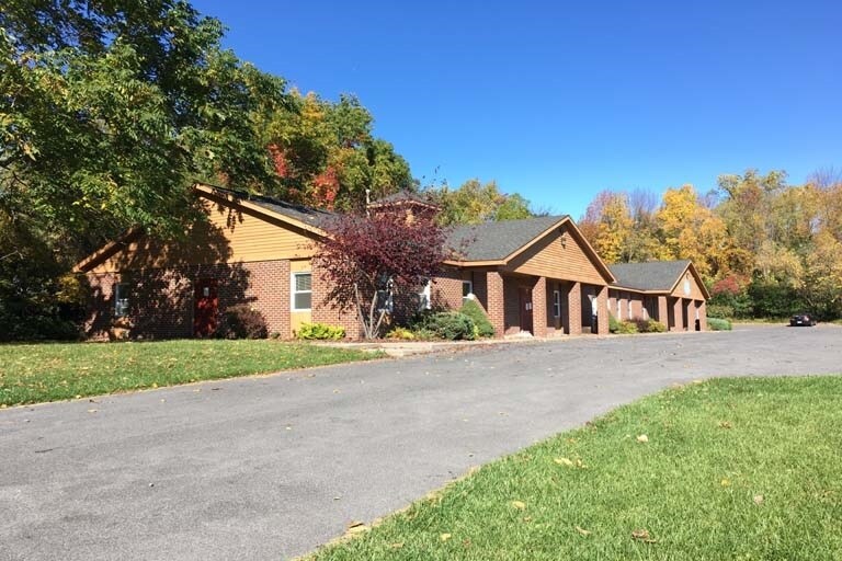 Primary Photo Of 4623 Onondaga Blvd, Syracuse Medical For Lease