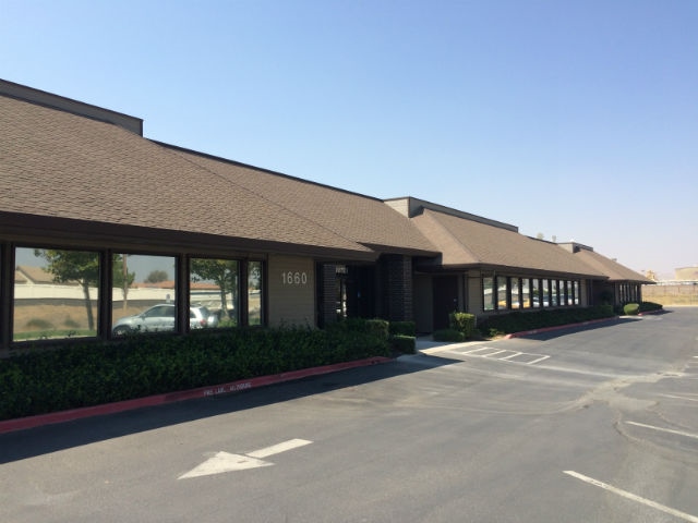 Primary Photo Of 1660 W Linne Rd, Tracy Office For Lease