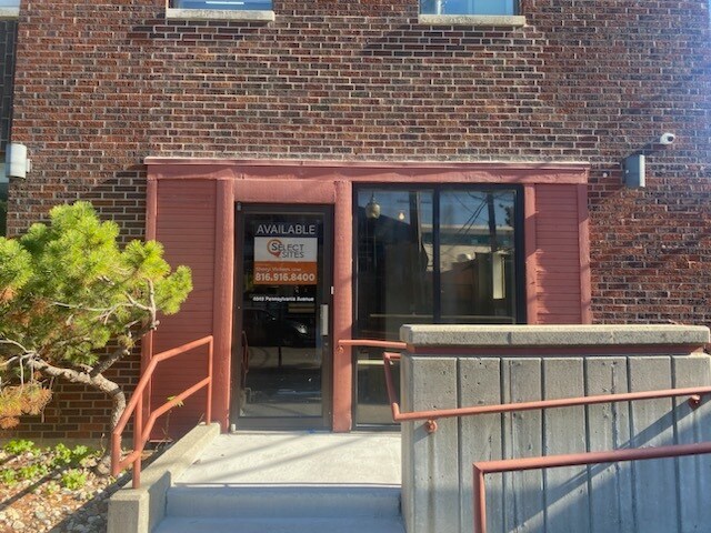 More Photos Of 4049 Pennsylvania Ave, Kansas City Office Residential For Lease