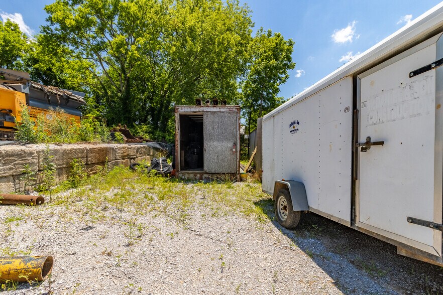More Photos Of 10516 Highway 58, Ooltewah General Retail For Sale