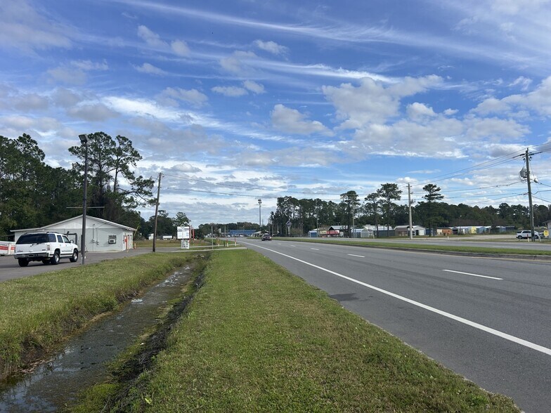 More Photos Of 3524 Reid St, Palatka Auto Dealership For Sale