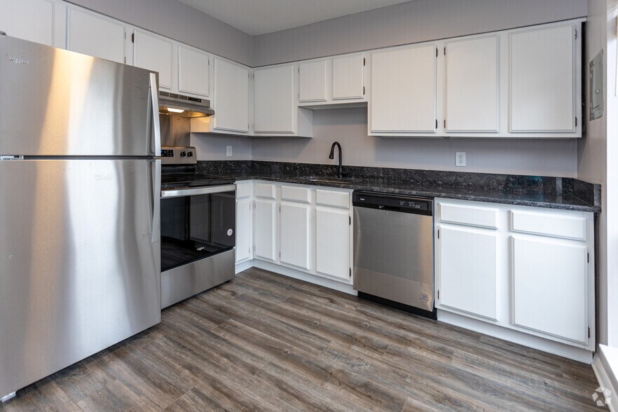 More Photos Of 300 W Midvale Ave, Chattanooga Apartments For Sale