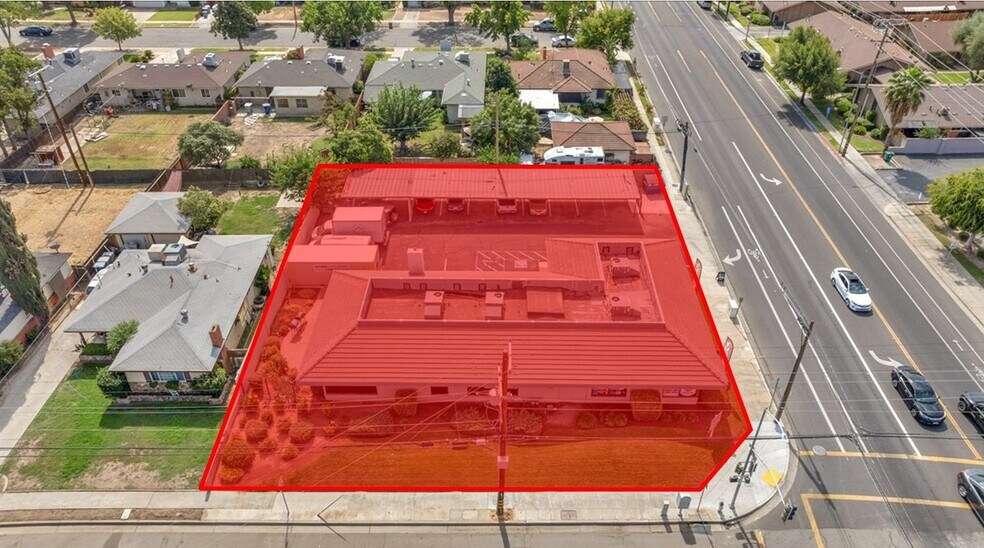 More Photos Of 445 W Dakota Ave, Fresno Office Residential For Sale