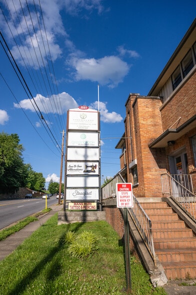 More Photos Of 1085 Tunnel Rd, Asheville Storefront Retail Office For Lease